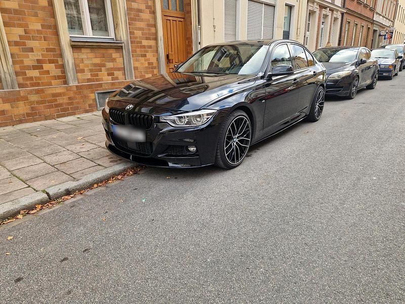 Gebraucht BMW 325 224 PS (164 kW) 2017 Schwarz Limousine