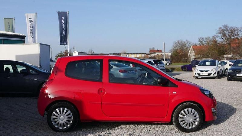 Gebraucht Renault Twingo 75 PS (55 kW) 2012 Hellrot Kleinwagen