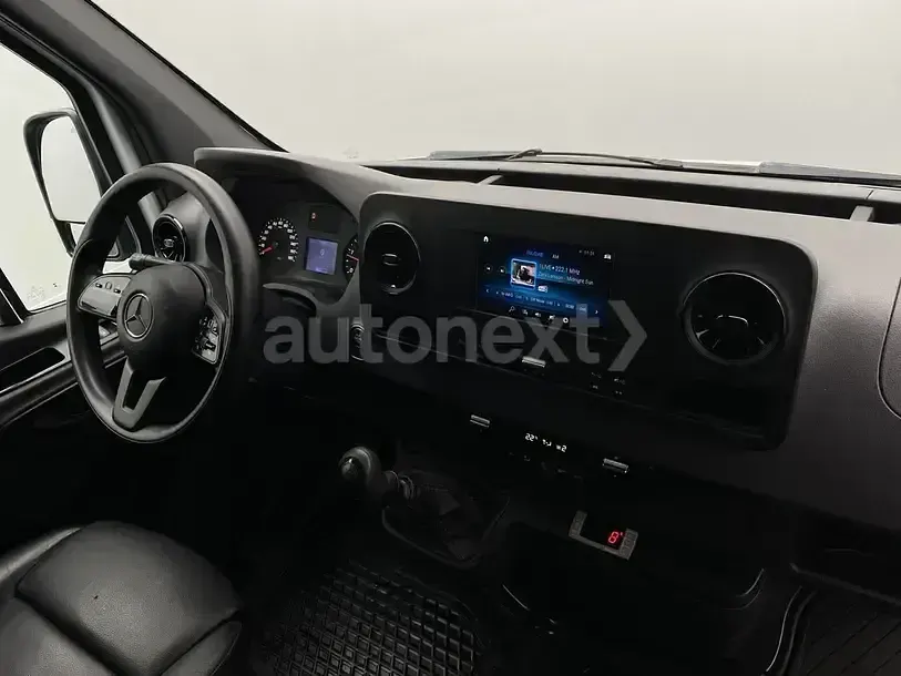 Używany Mercedes Sprinter 163 KM (119 kW) 2020 Biały Van