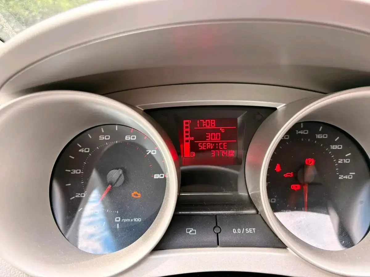 Gebraucht Seat Ibiza 75 PS (55 kW) 2011 Grau Kleinwagen
