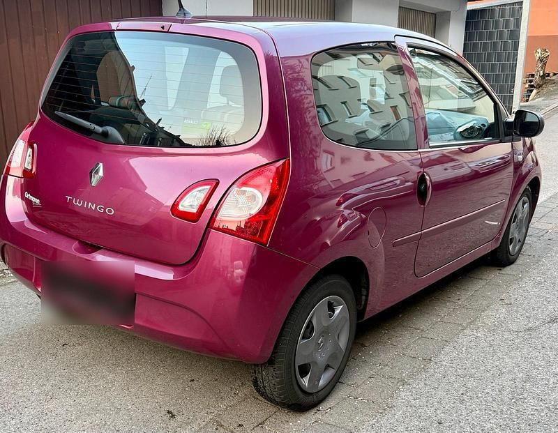 Gebraucht Renault Twingo 75 PS (55 kW) 2012 Violet Kleinwagen