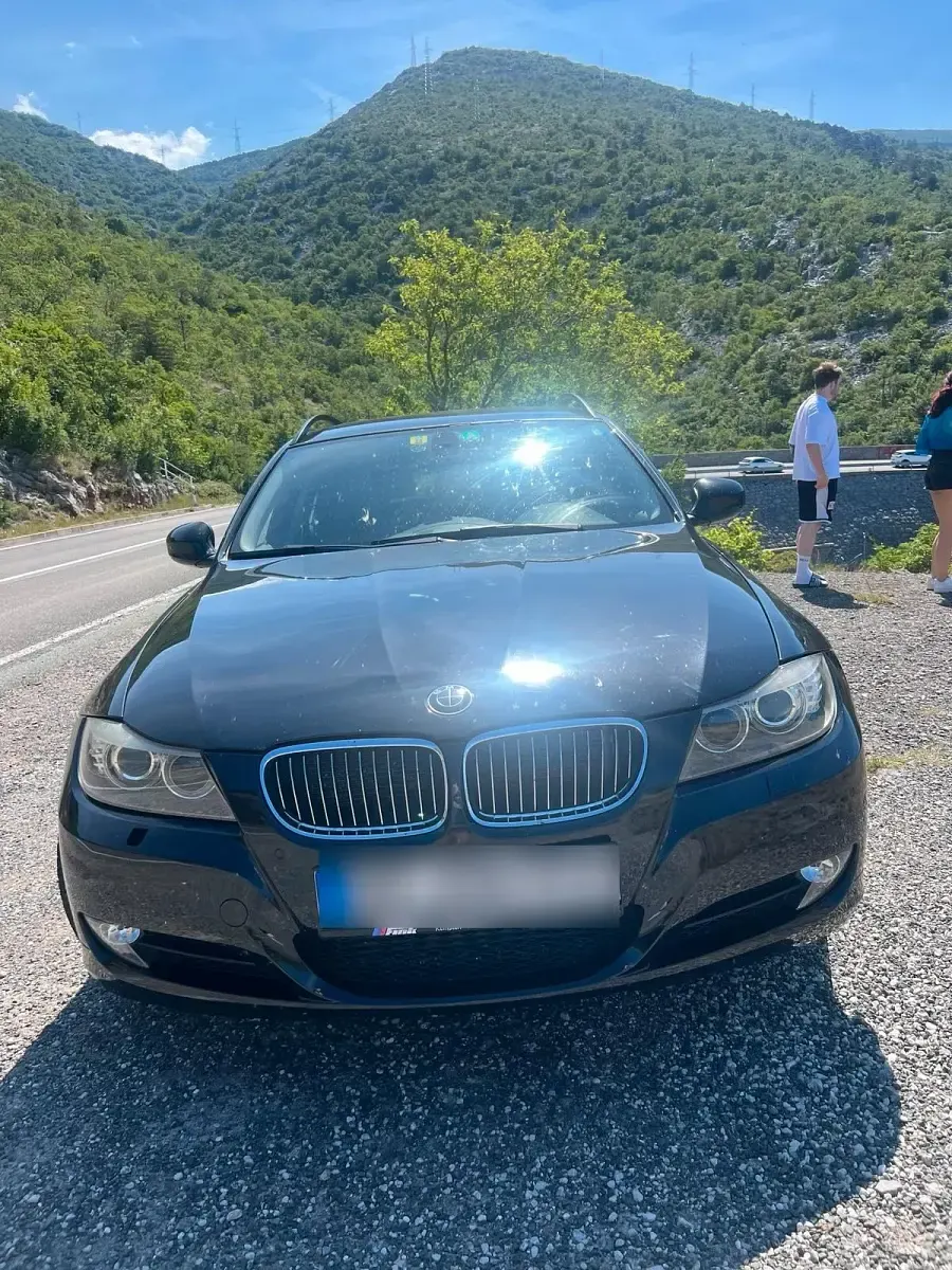 Używany BMW 330 245 KM (180 kW) 2011 Kombi