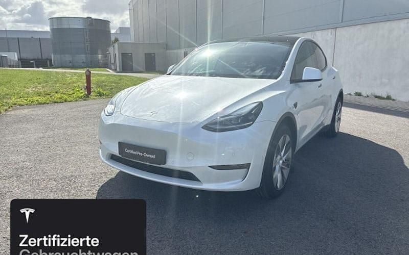 Weiß Gebraucht 2022 Tesla Model Y SUV | 36.000 € (Fairer Preis) - Bild 1/4