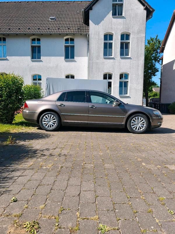 Gebraucht VW Phaeton 224 PS (164 kW) 2009 Limousine