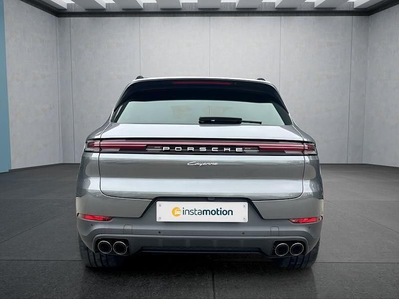 Gebraucht Porsche Cayenne 470 PS (345 kW) 2025 Grau SUV