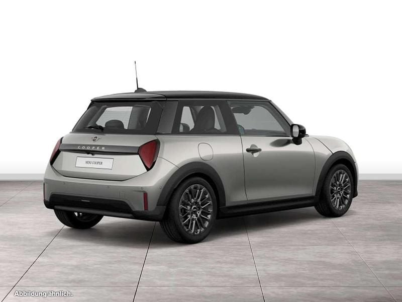 Gebraucht Mini Cooper Classic 156 PS (114 kW) 2024 Melting silver iii Kleinwagen