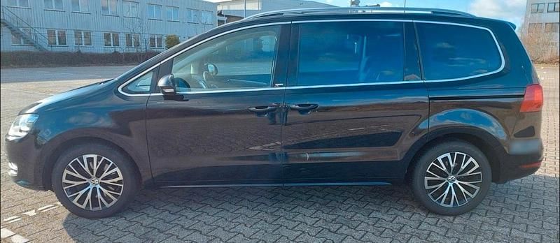 Gebraucht VW Sharan 140 PS (102 kW) 2013 Schwarz Van / Kleinbus