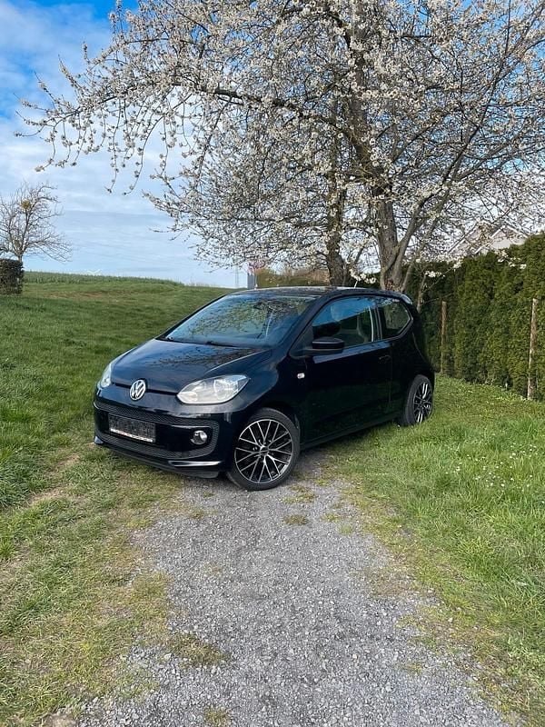 Gebraucht VW up! 75 PS (55 kW) 2011 Schwarz Kleinwagen