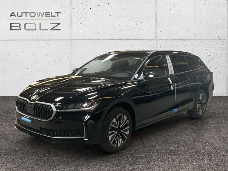 Schwarz Neu 2025 Skoda Superb Selection Kombi | 42.890 € (Fairer Preis) - Bild 1/4
