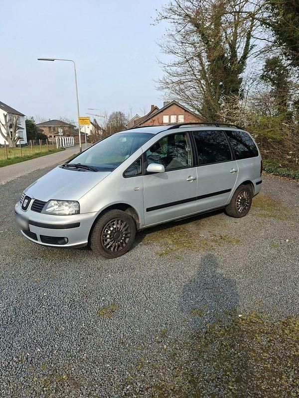 Gebraucht Seat Alhambra Stylance 116 PS (85 kW) 2002 Silber Van / Kleinbus