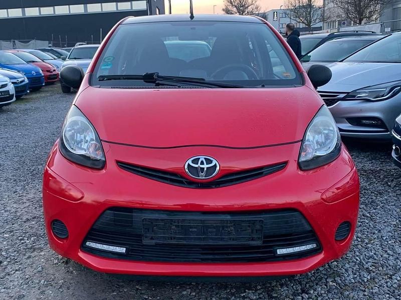 Gebraucht Toyota Aygo Cool 68 PS (50 kW) 2014 Other Kleinwagen