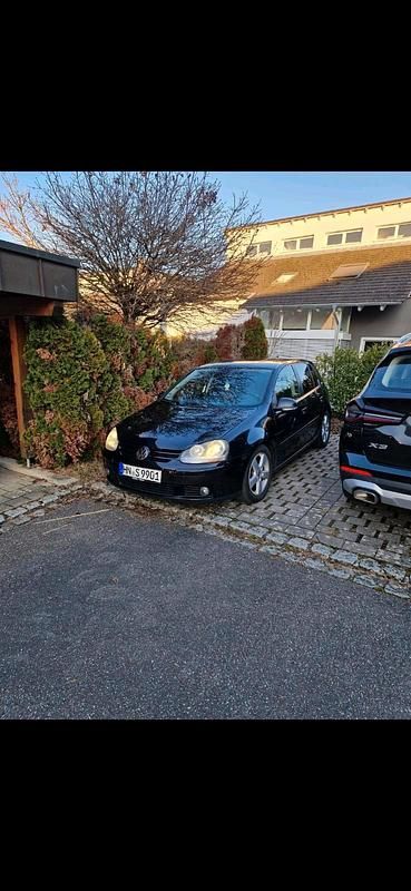 Schwarz Gebraucht 2007 VW Golf V Kleinwagen | 2.300 € (Fairer Preis) - Bild 1/4