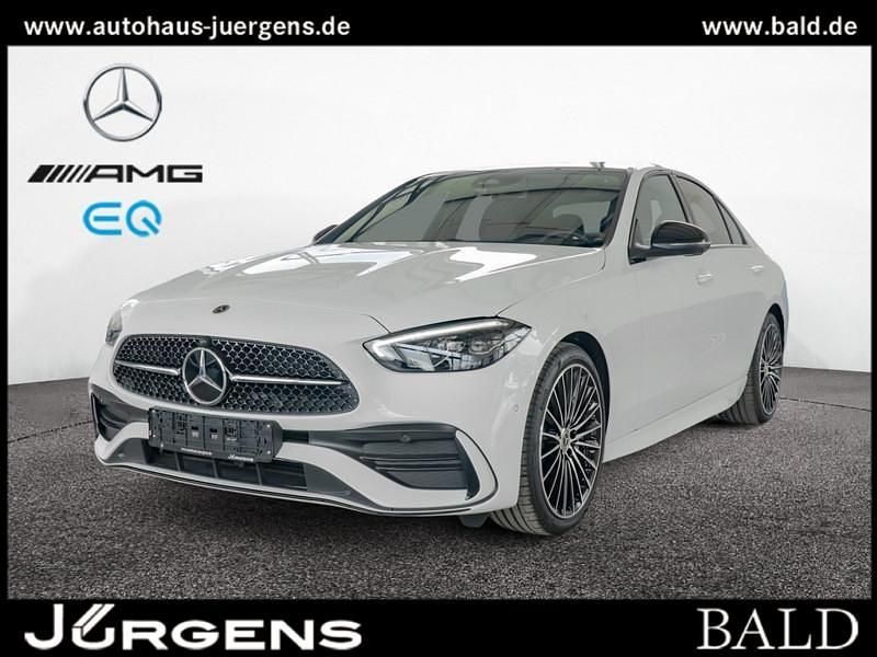 Weiss unilack polarweiss Gebraucht 2025 Mercedes C180 AMG Limousine | 43.820 € (Etwas zu teuer) - Bild 1/4