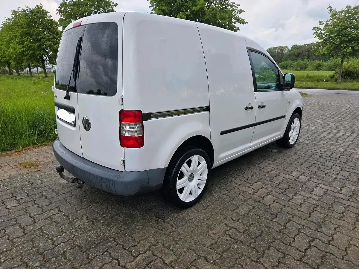 Gebraucht VW Caddy 70 PS (51 kW) 2004 Weiß Van / Kleinbus