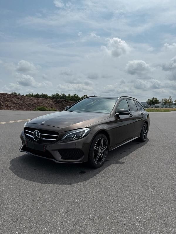 Gebraucht 2016 Mercedes C250 AMG line Kombi | 19.499 € (Guter Preis) - Bild 1/4
