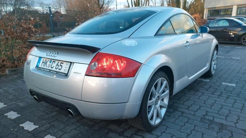 Gebraucht Audi TT S-Line 224 PS (164 kW) 1999 Silber Coupé