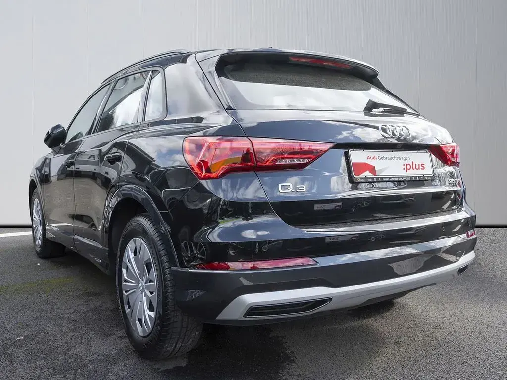 Second-hand Audi Q3 Advanced 150 CP (110 kW) 2025 Negru SUV