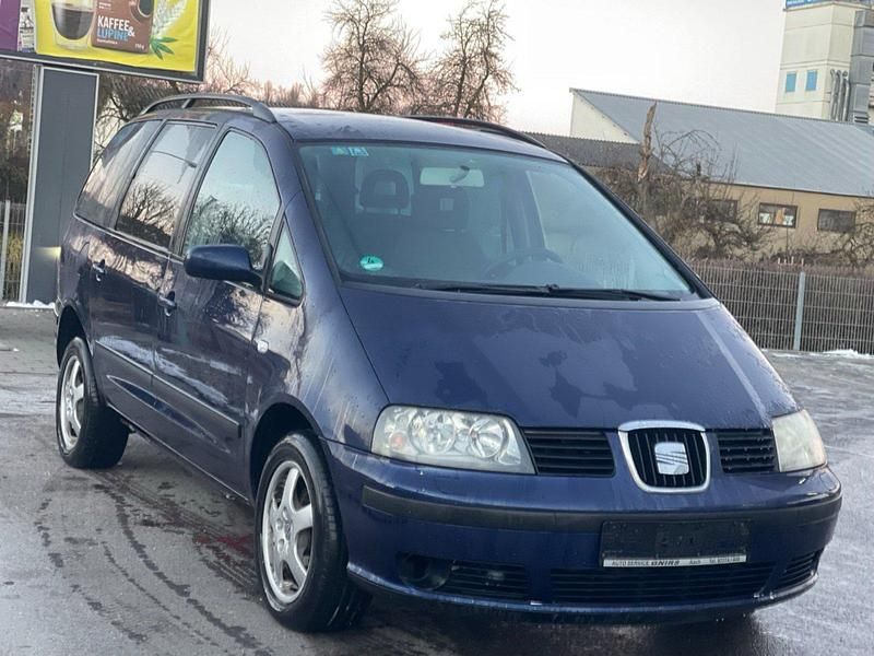 Blau Gebraucht 2005 Seat Alhambra Van / Kleinbus | 3.500 € (Fairer Preis) - Bild 1/4