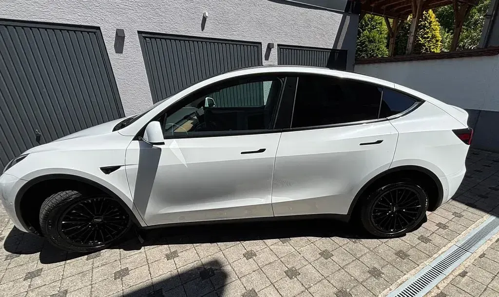 Gebraucht Tesla Model Y 377 kW (513 PS) 2022 Weiß SUV