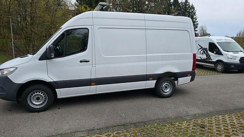 Gebraucht Mercedes Sprinter 163 PS (119 kW) 2018 Weiß Van