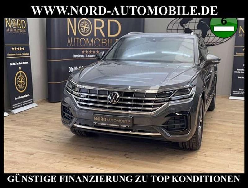 Siliziumgrau metallic (metallic) Gebraucht 2020 VW Touareg R-line SUV | 48.900 € (Guter Preis) - Bild 1/3