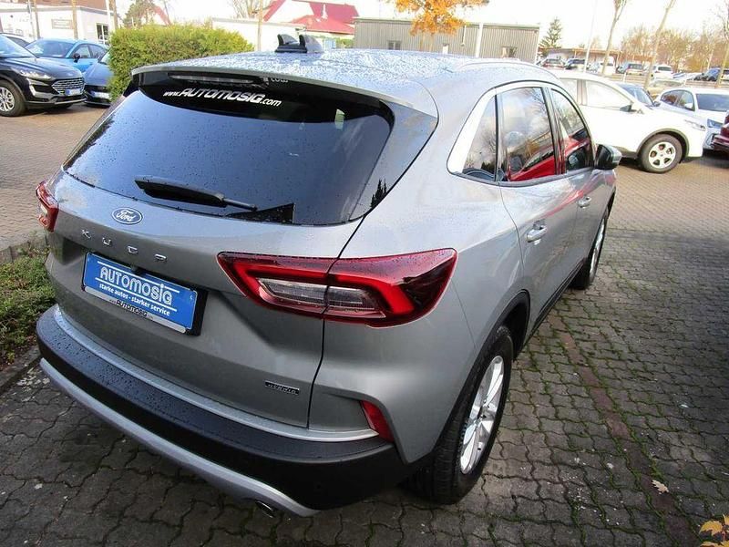 Neu Ford Kuga Titanium 242 PS (177 kW) 2026 Silber SUV