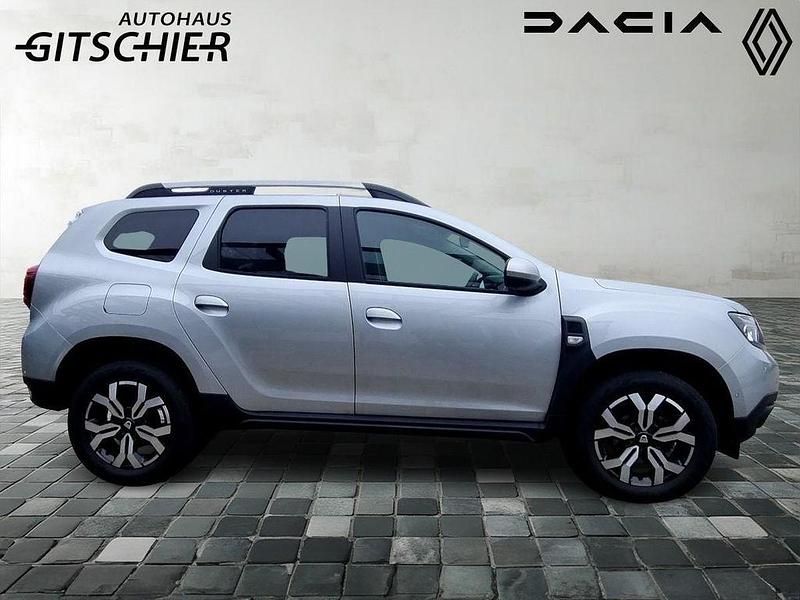 Gebraucht Dacia Duster Prestige 150 PS (110 kW) 2021 Silber SUV