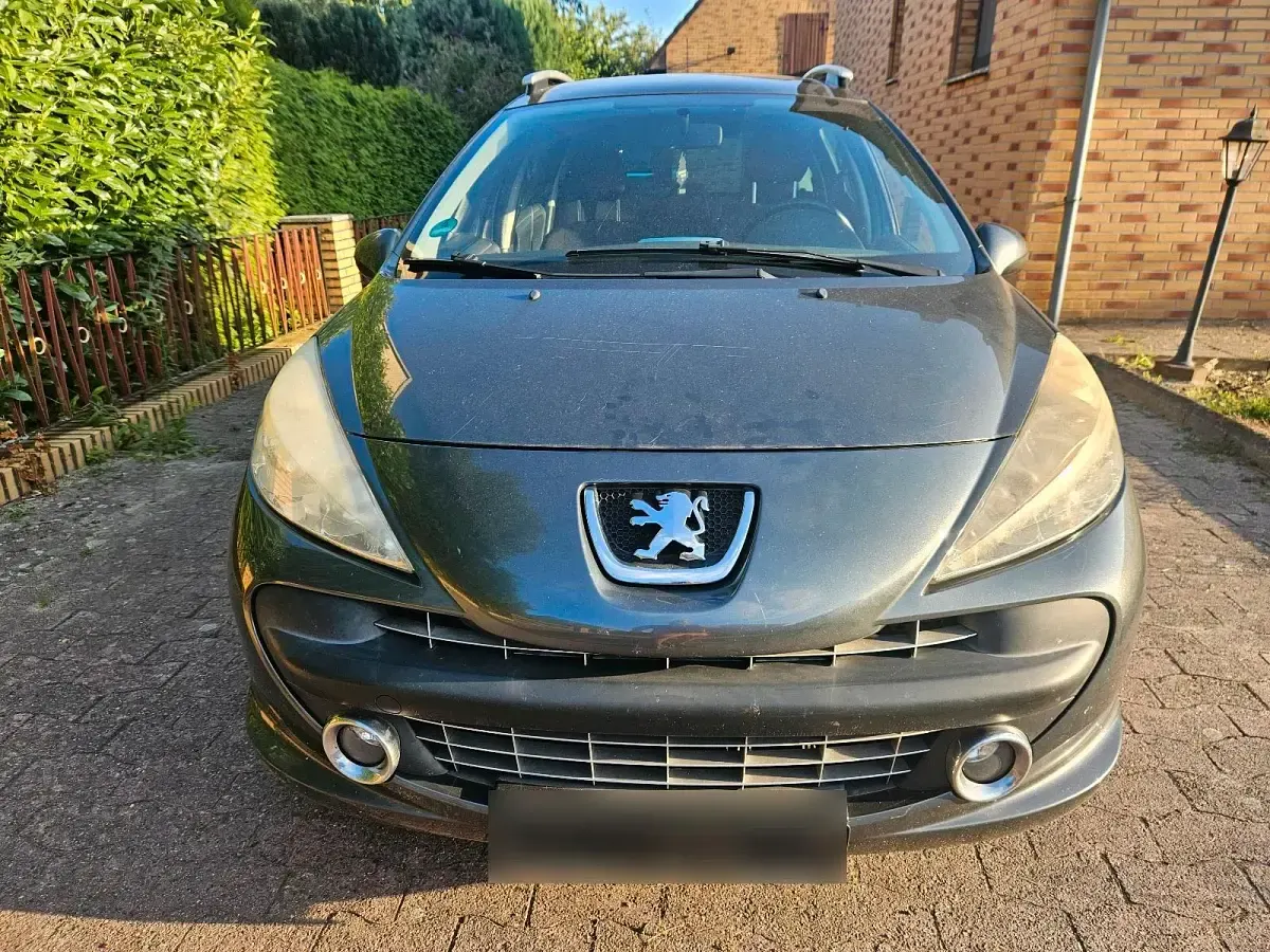 Gebraucht Peugeot 207 120 PS (88 kW) 2008 Grau Kombi