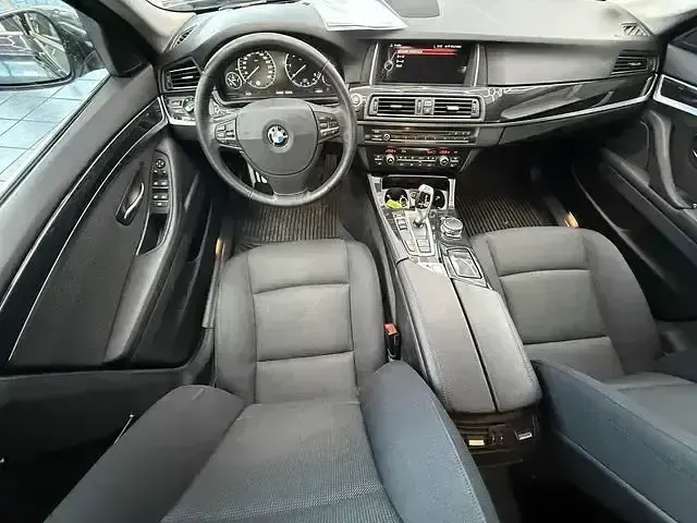 Second-hand BMW 520 Performance 190 CP (139 kW) 2016 Gri Berlinǎ