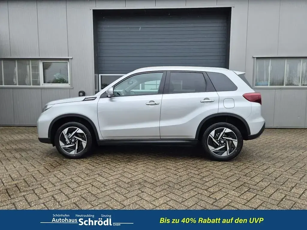 Neu Suzuki Vitara Comfort+ 110 PS (80 kW) 2026 Silky silver metallic SUV