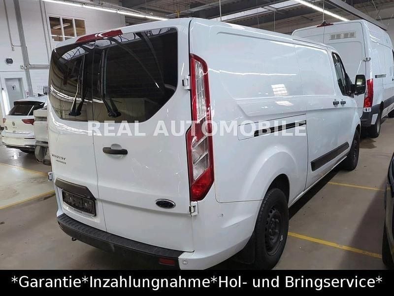 Gebraucht Ford Transit Custom 170 PS (125 kW) 2021 Weiß Van / Kleinbus