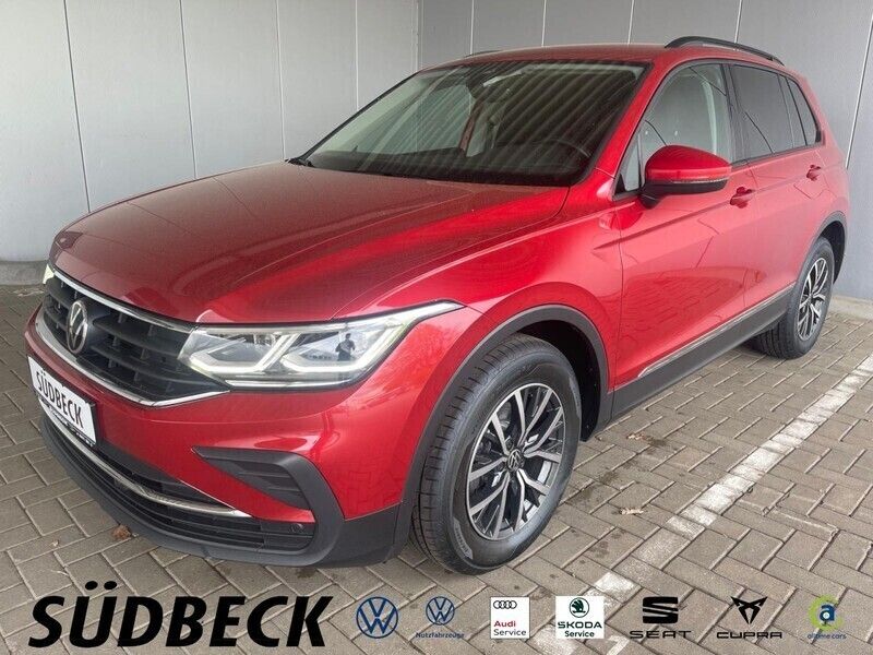 Kings red (metallic) Gebraucht 2021 VW Tiguan Life SUV | 24.990 € (Fairer Preis) - Bild 1/4