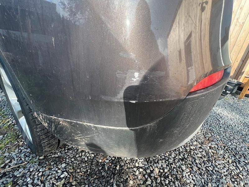 Gebraucht BMW X1 176 PS (129 kW) 2011 Braun SUV