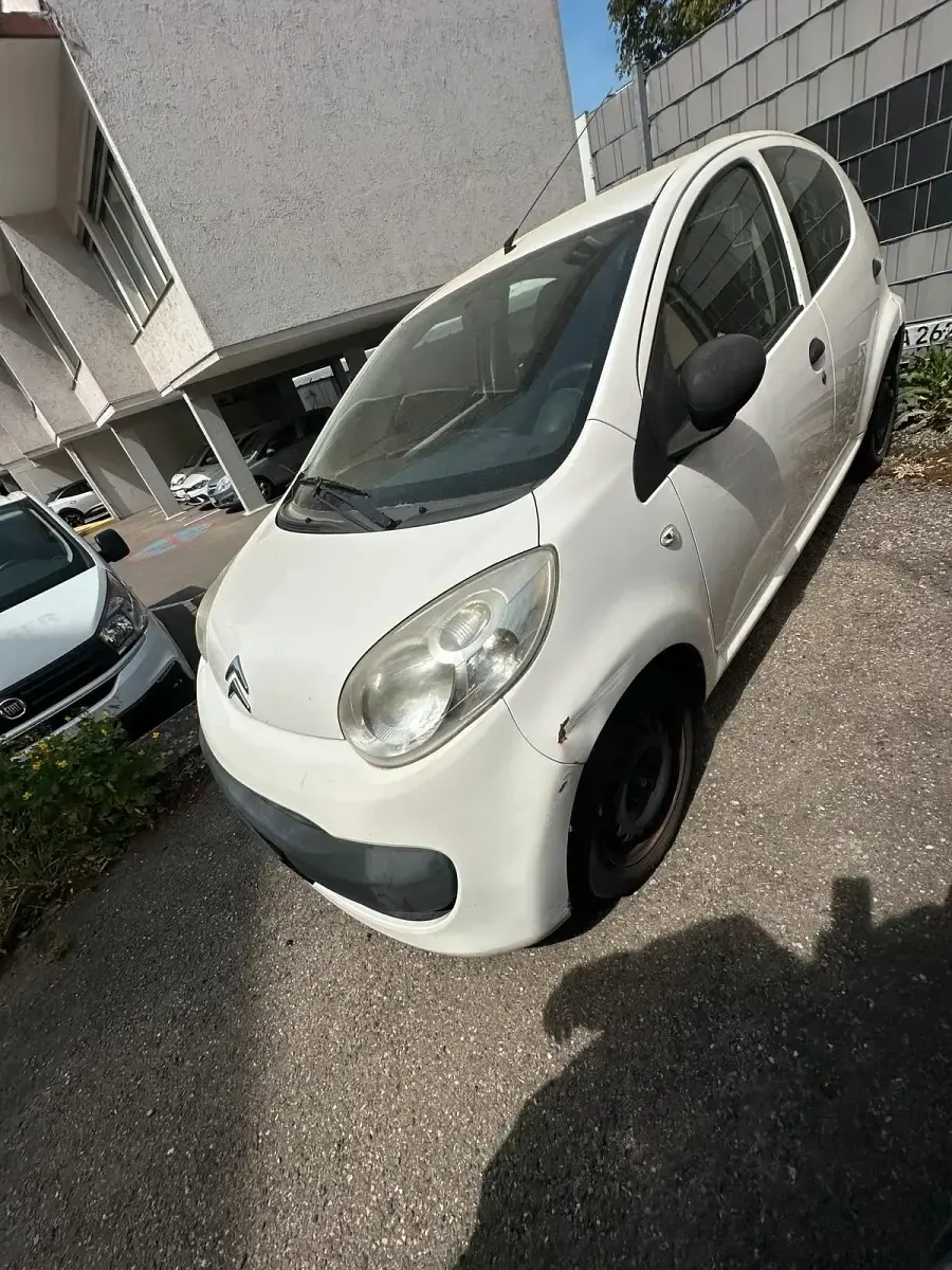 Gebraucht Citroën C1 68 PS (50 kW) 2008 Weiß Kleinwagen