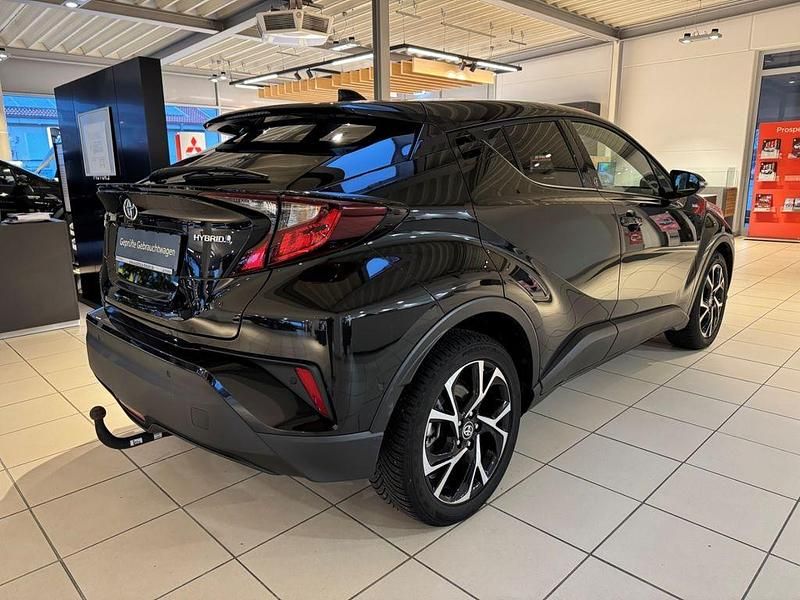 Gebraucht Toyota C-HR Team 122 PS (89 kW) 2021 Black mica / ink SUV
