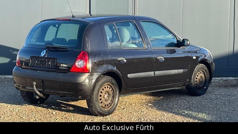 Gebraucht Renault Clio II Campus 75 PS (55 kW) 2005 Schwarz Kleinwagen