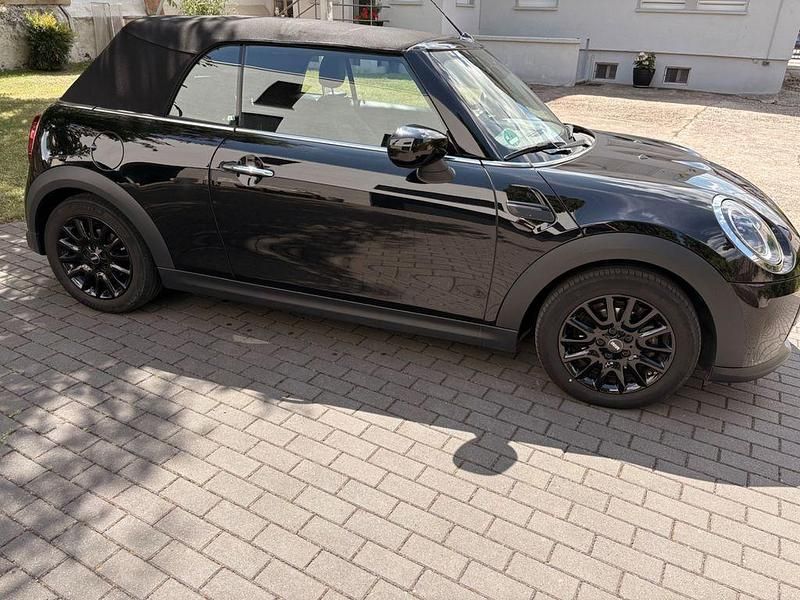 Schwarz Gebraucht 2021 Mini One Cabriolet Cabrio | 18.990 € (Fairer Preis) - Bild 1/3