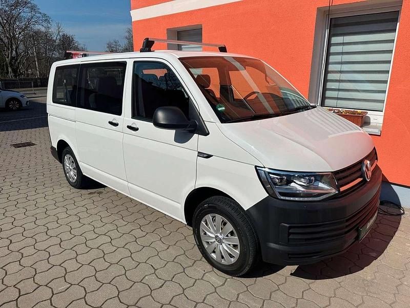 Gebraucht VW Transporter 150 PS (110 kW) 2018 Candyweiss Van