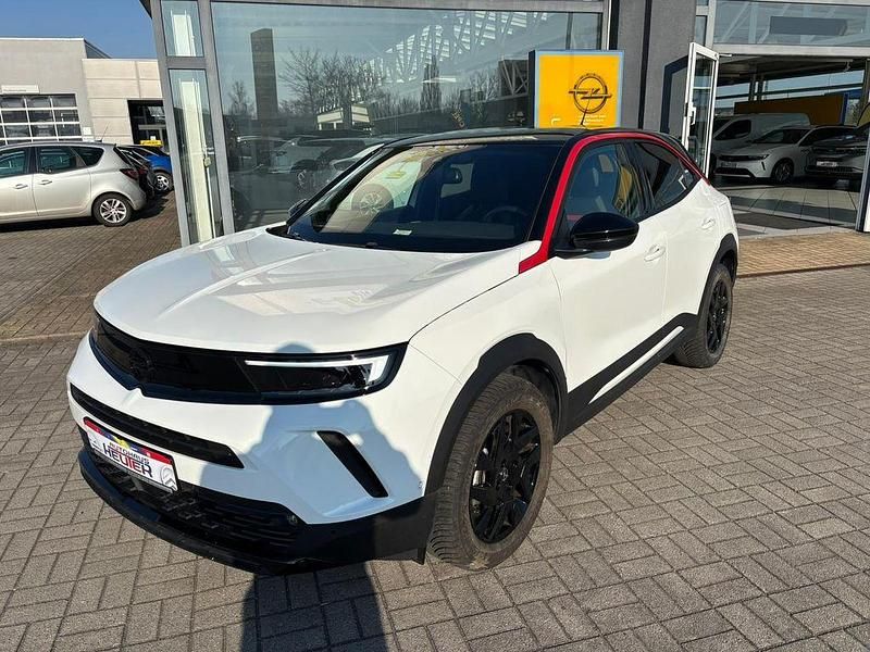 Gebraucht Opel Mokka GS Line 101 PS (74 kW) 2024 Lack weiss banquise/typ aussen SUV