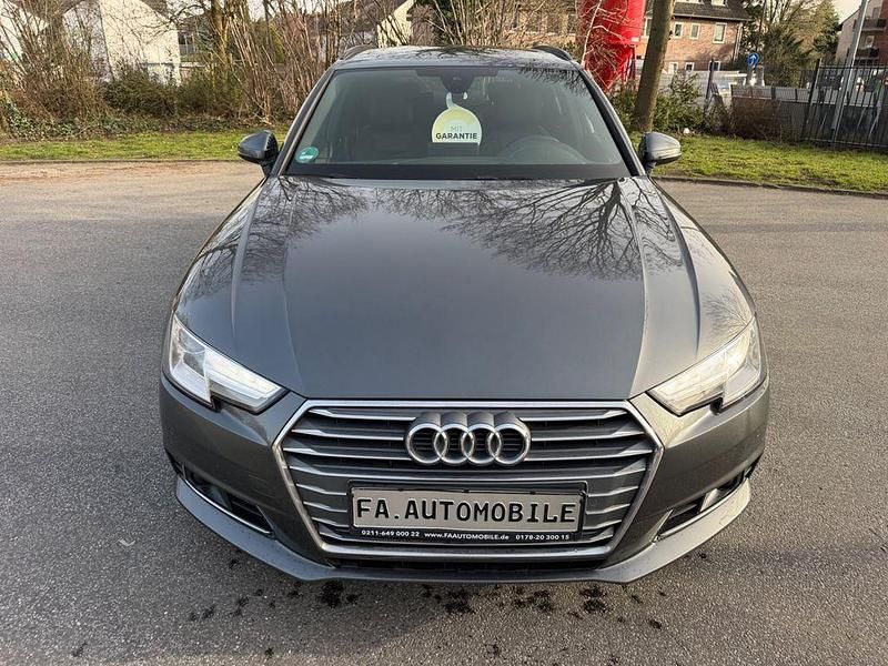 Gebraucht Audi A4 Sport 190 PS (139 kW) 2017 Grau Kombi