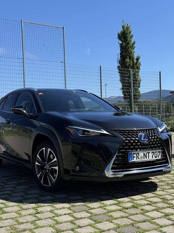 Gebraucht 2022 Lexus UX 250h SUV | 27.900 € (Fairer Preis) - Bild 1/4