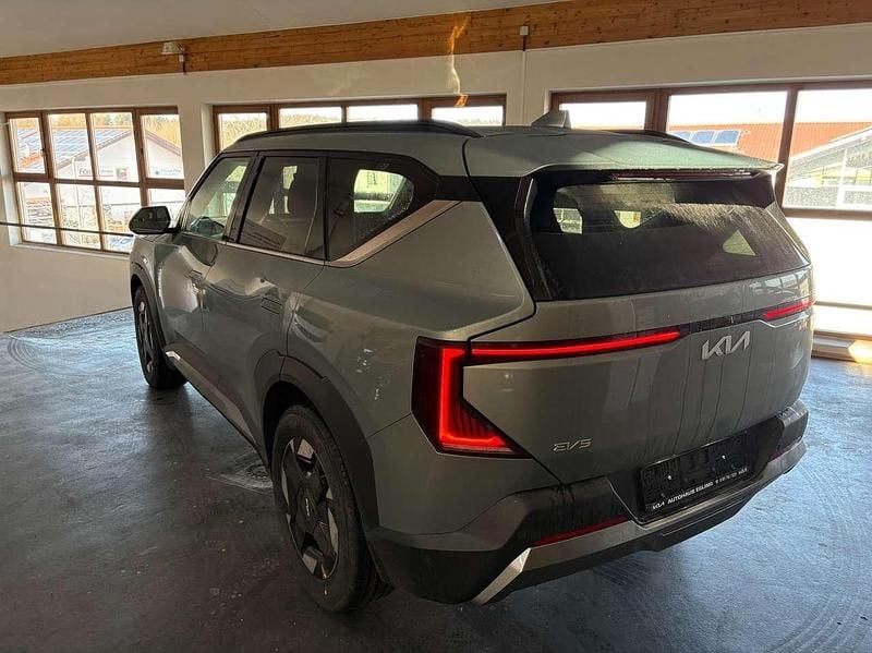 Neu Kia EV5 Air 160 kW (218 PS) 2026 Iceberg green metallic SUV