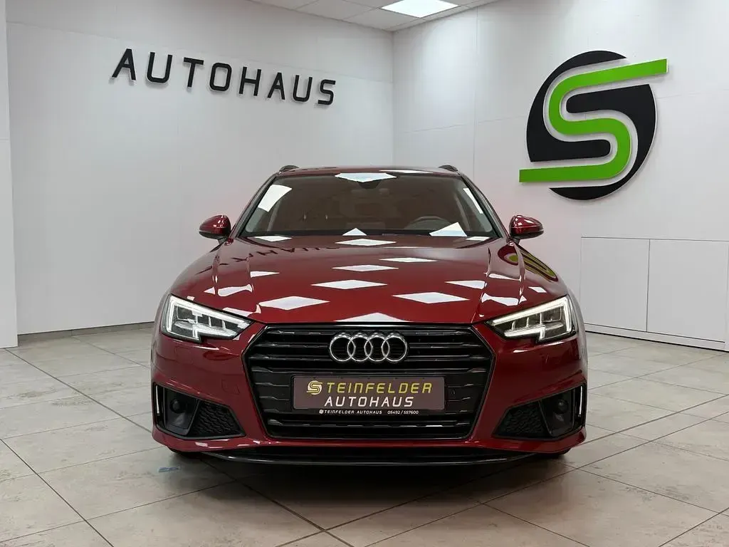 Gebraucht Audi A4 S-Line 150 PS (110 kW) 2019 Rot Kombi