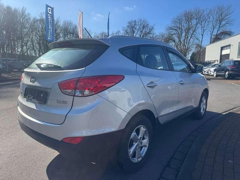 Gebraucht Hyundai ix35 Edition 135 PS (99 kW) 2013 Silber SUV
