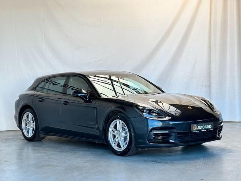 Gebraucht Porsche Panamera Sport Turismo 330 PS (242 kW) 2020 Vulkangraumetallic Kombi