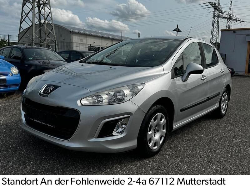 Grau Gebraucht 2012 Peugeot 308 Access Kleinwagen | 2.190 € (Superpreis) - Bild 1/4