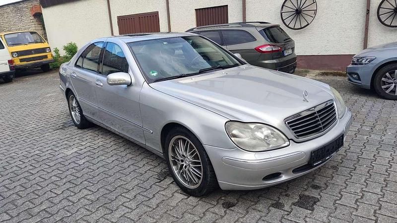 Silber Gebraucht 2001 Mercedes S320 Limousine | 2.650 € (Superpreis) - Bild 1/4