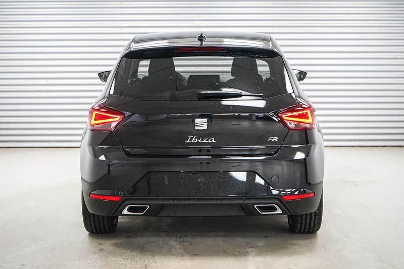 Neu Seat Ibiza FR 116 PS (85 kW) 2025 Schwarz Limousine