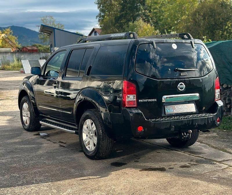 Gebraucht Nissan Pathfinder 174 PS (127 kW) 2007 Schwarz SUV
