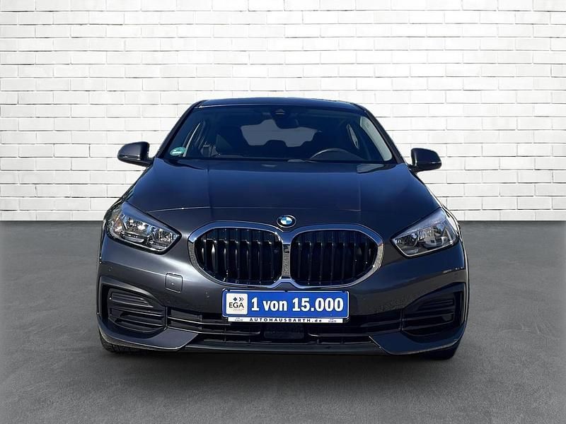 Gebraucht BMW 118 Advantage 140 PS (102 kW) 2020 Grau Kleinwagen